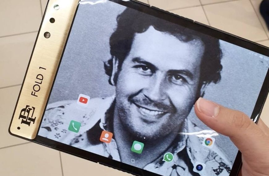 Ο αδελφός του Εσκομπάρ λανσάρει ένα νέο smartphone