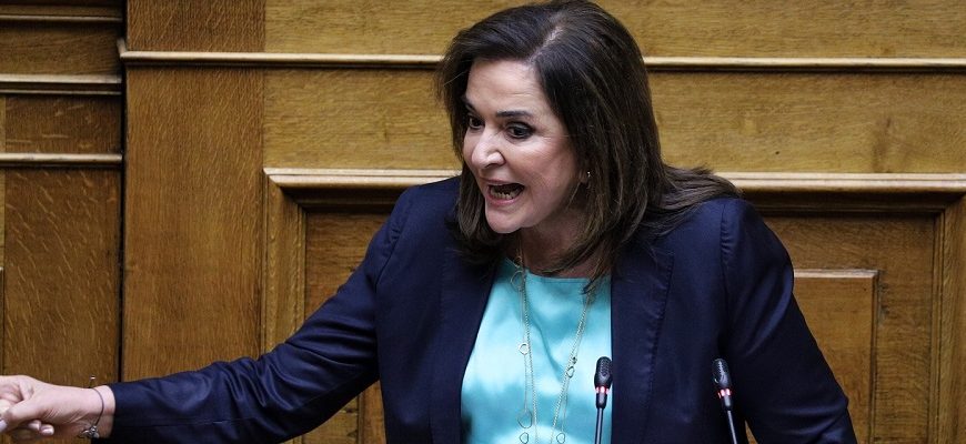 Ντ. Μπακογιάννη: Το προσφυγικό είναι πολύπλοκο θέμα και απαιτεί διεθνείς συμμαχίες