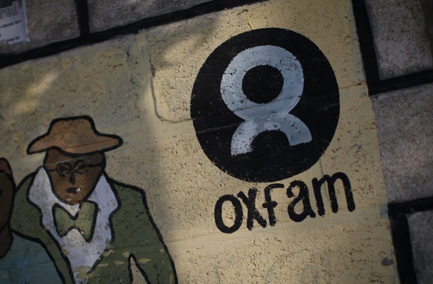 Oxfam: 2135 άνθρωποι διαθέτουν περισσότερα χρήματα από το 60% του παγκόσμιου πληθυσμού