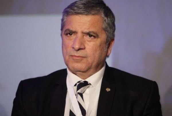 Υπάλληλοι Περιφέρειας: ” Ο Πατούλης έδωσε 20.000 ευρώ για έπιπλα&hellip;