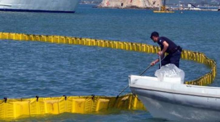 ΣΥΡΙΖΑ για τα πλωτά φράγματα: Πράξη ντροπής και πολιτική-κόλαφος για τα ανθρώπινα δικαιώματα