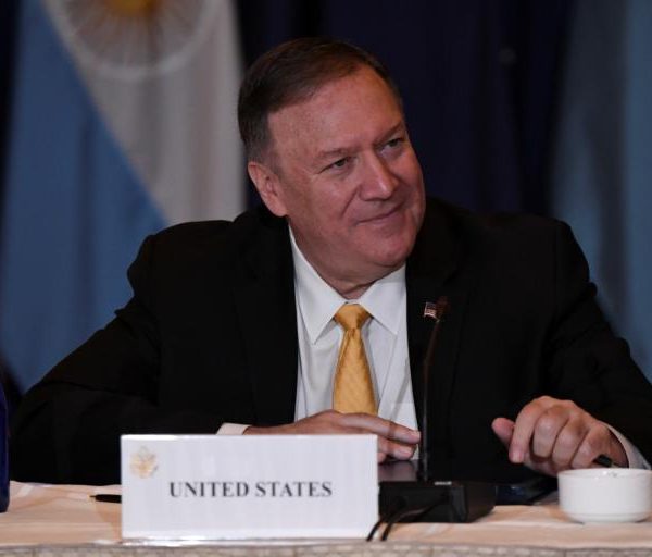 Στέιτ Ντιπάρτμεντ: Ο Πομπέο πάει στο Βερολίνο με&hellip;