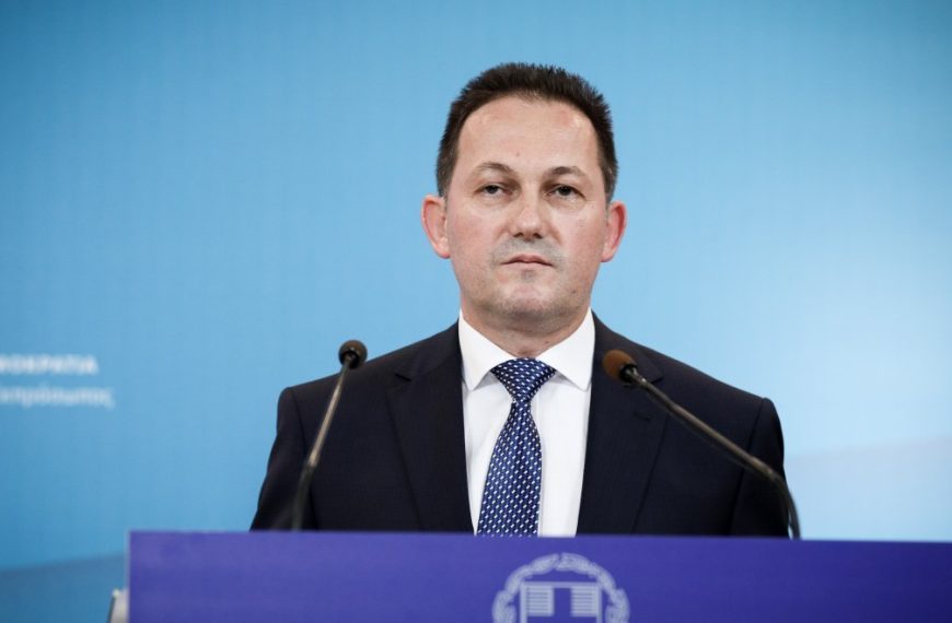 Πέτσας: Διαγράφεται από τη ΝΔ ο Ζαγοράκης με απόφαση του Κυρ. Μητσοτάκη