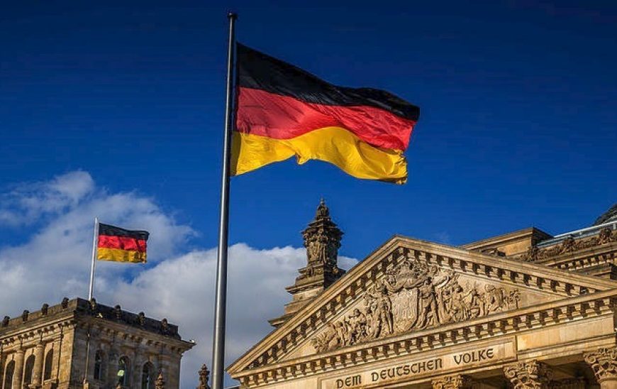 Handelsblatt: Αντιδρά το Βερολίνο σε μείωση των πλεονασμάτων- Θετικό το ΔΝΤ