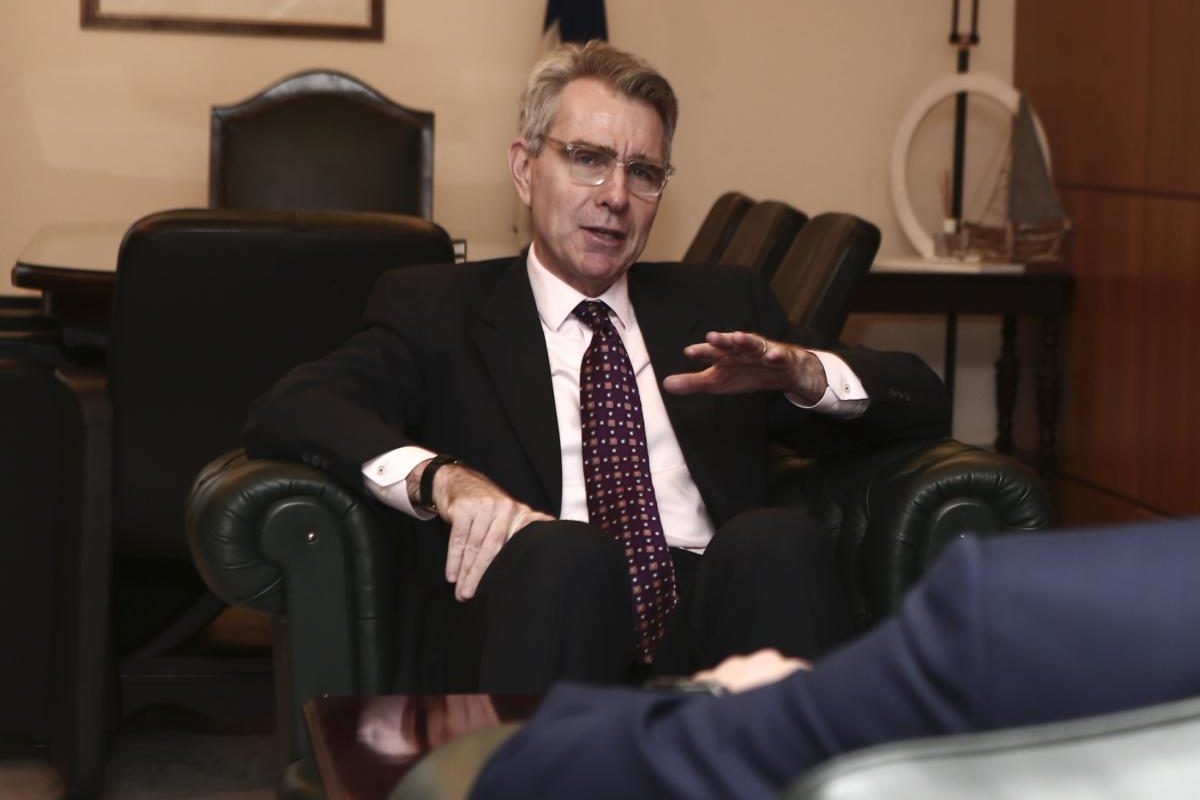 Τζ. Πάιατ στην ΕΡΤ: Πάντοτε είμαστε αναμεμειγμένοι στις σχέσεις Αθήνας – Άγκυρας