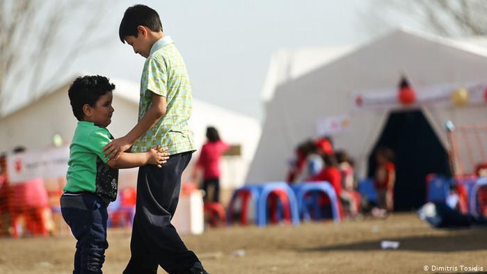 Die Welt και Spiegel: Ντροπή η αντιμετώπιση των ΜΚΟ από την κυβέρνηση Μητσοτάκη