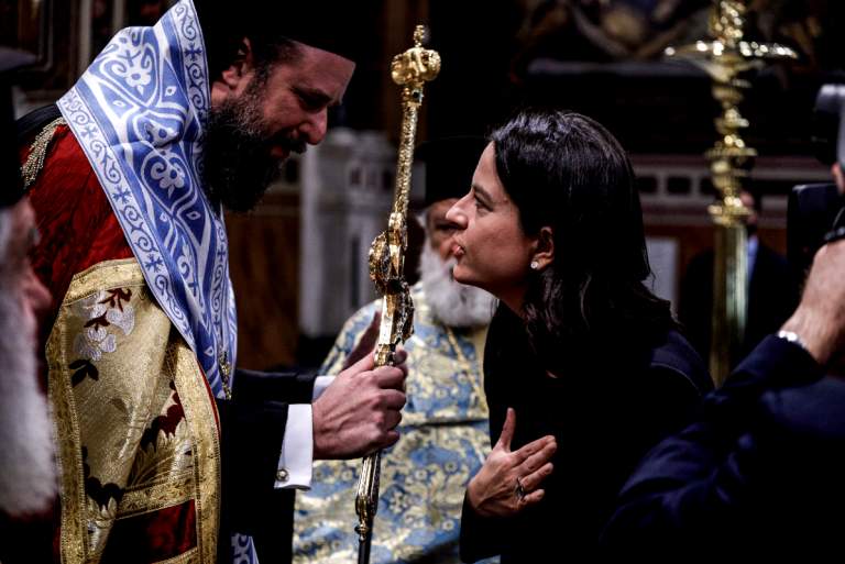 Ισχυρές ενστάσεις από Κομισιόν για πολιτική Κεραμέως- Τι αναφέρει σε απάντηση ευρωβουλευτή για Θρησκευτικά…