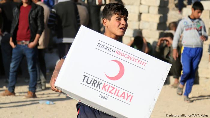 Τουρκία: Καταγγελίες για τεράστιο σκάνδαλο στην “Ερυθρά Ημισέληνο” με εμπλοκή της οικογένειας Ερντογάν