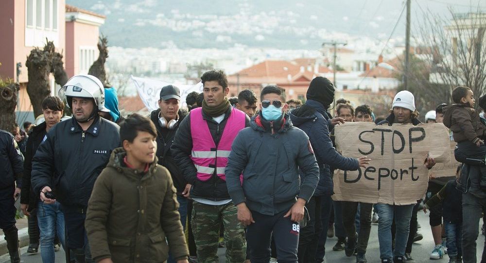 Τεταμένη η κατάσταση στη Μυτιλήνη- Νέα διαδήλωση μεταναστών