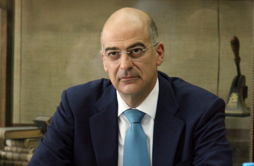 Μήνυμα Δένδια και ΥΠΕΞ Αλγερίας σε Ερντογάν: Είμαστε ενάντια σε κάθε ξένη επέμβαση στη Λιβύη