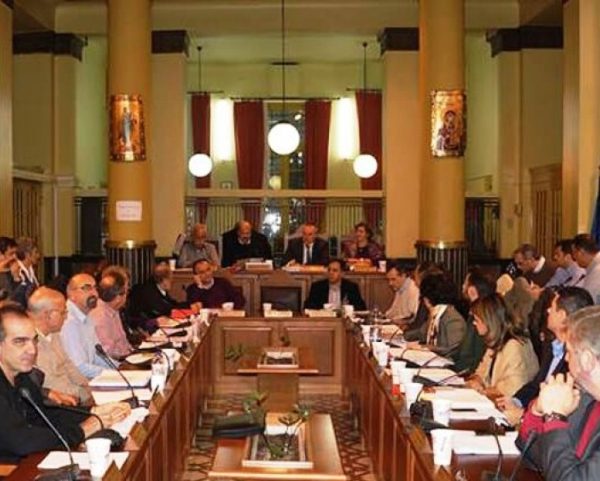 Προσφυγικό: Στο “κόκκινο” οι αντιδράσεις– Διακόπτει συνεργασία με την κυβέρνηση&hellip;