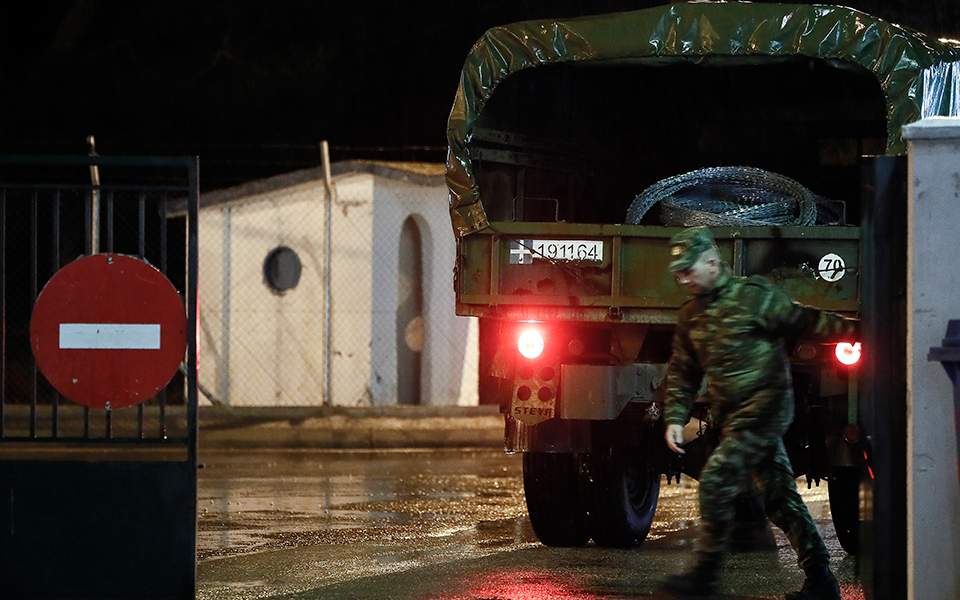 Μετακινούνται στρατιωτικές δυνάμεις στον Έβρο- Ενισχύεται η συνοριακή γραμμή