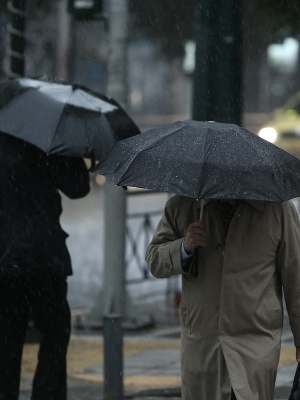 Παρασκευή με καταιγίδες – Σε ποιες περιοχές θα χτυπήσει η κακοκαιρία