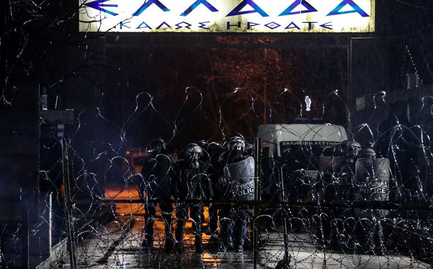 Στήνουν “σώου” οι Τούρκοι- Κάλεσαν διεθνή ΜΜΕ στην …αναχώρηση προσφύγων (vid)