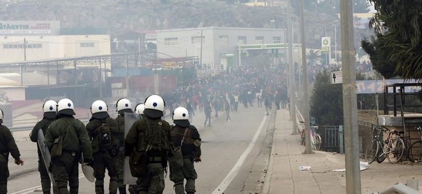 Προσφυγικό: Κοινωνικός αυτοματισμός, και εμφάνιση ακροδεξιάς μετά τις παλινωδίες