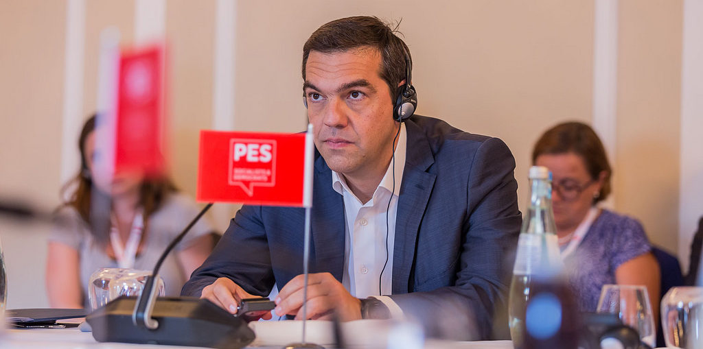 Στους Ευρωπαίους Σοσιαλιστές μεταφέρει ο Αλ. Τσίπρας τις εξελίξεις στην υπόθεση Novartis