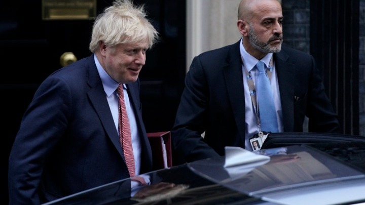 Τελωνειακοί έλεγχοι σε όλες τις εισαγωγές από Ε.Ε στη Βρετανία- Οι πρώτες αποφάσεις Τζόνσον…