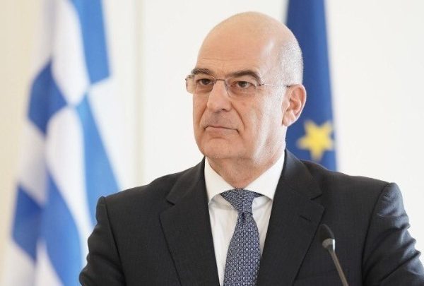 Στην Ισπανία ο Νίκος Δένδιας