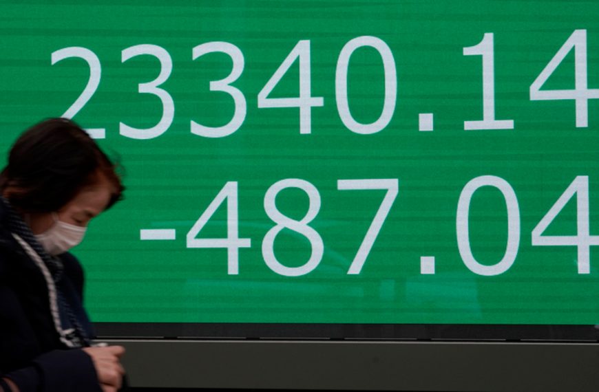 Κραχ στο Χρηματιστήριο Αθηνών- Πτώση άνω του 8% λόγω κοροναϊού- 420 δισ&hellip;