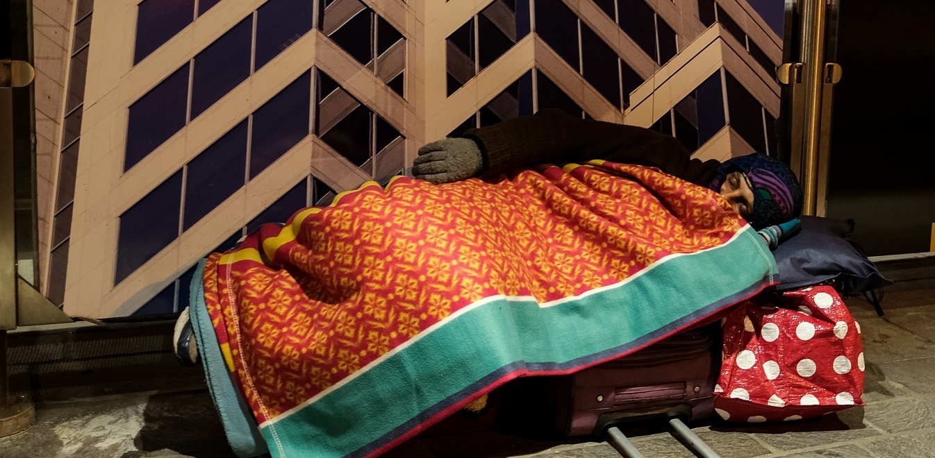 “Ασπίδα” από τις ΜΚΟ στους αστέγους: Είναι πιο εκτεθειμένοι στον κοροναϊό- Στερούνται πρόσβασης σε…