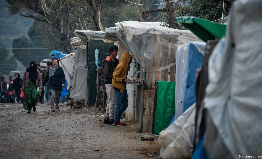 Γερμανικός Τύπος: Στη μοίρα του κοροναϊού οι προσφυγικοί καταυλισμοί στα ελληνικά νησιά