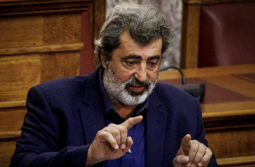 Η κόντρα Πολάκη με το “Πρώτο Θέμα” και η “συγγνώμη” της εφημερίδας