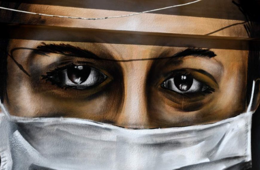 Δεκάδες χιλιάδες αρνητές της πανδημίας διαδηλώνουν σήμερα στο Βερολίνο