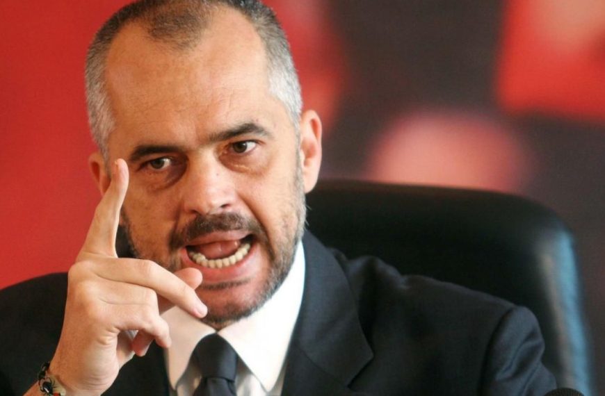 Εντι Ράμα: Δικαίωμα της Ελλάδας η επέκταση χωρικών υδάτων στα 12 μίλια