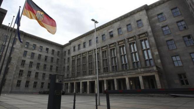 Στήριξη με…επιφυλάξεις και αναφορές στο διεθνές δίκαιο από το Βερολίνο σχετικά με όσα συμβαίνουν…