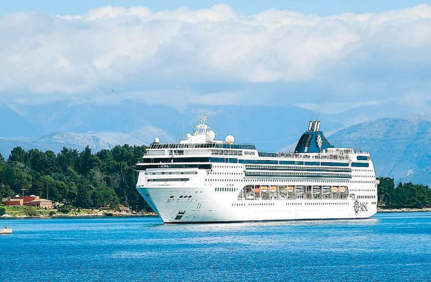 Κοροναϊός: Ο εφιάλτης της “καραντίνας” στην κρουαζιέρα προκαλεί πρόσθετες ανησυχίες για την οικονομία