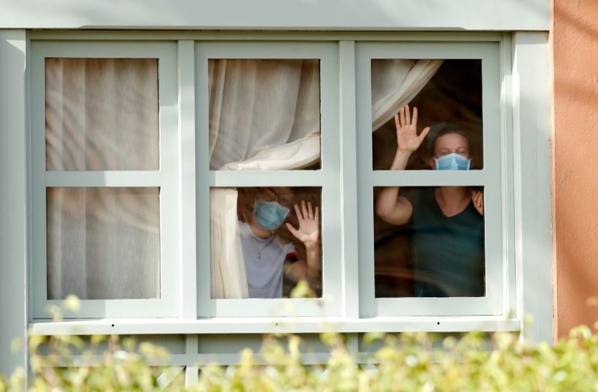 Προ των θυρών η απόφαση της κυβέρνησης για “lockdown”- Το σχέδιο για&hellip;