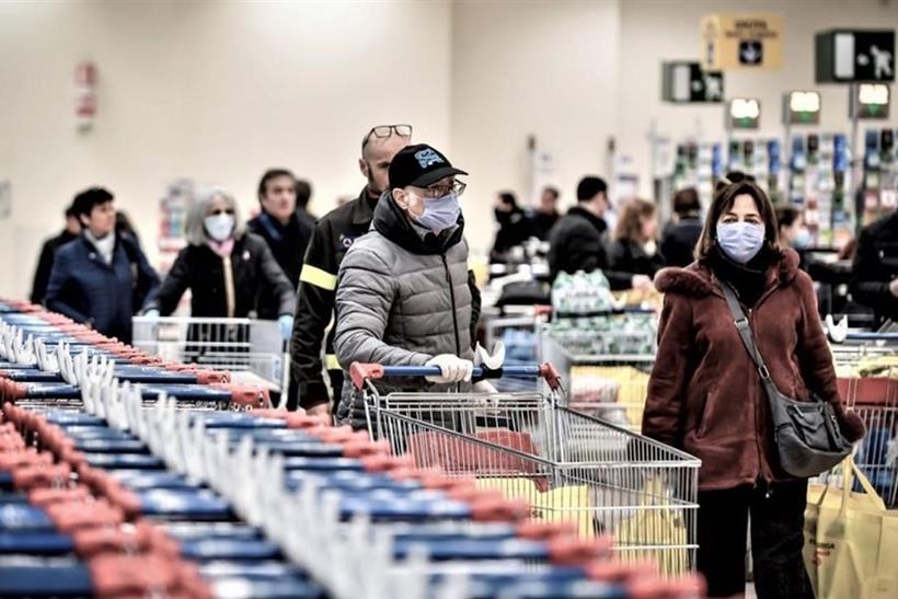 Σούπερ μάρκετ: Με έλεγχο εισόδου θα λειτουργούν από αύριο- Τι προβλέπεται για “delivery-take away”