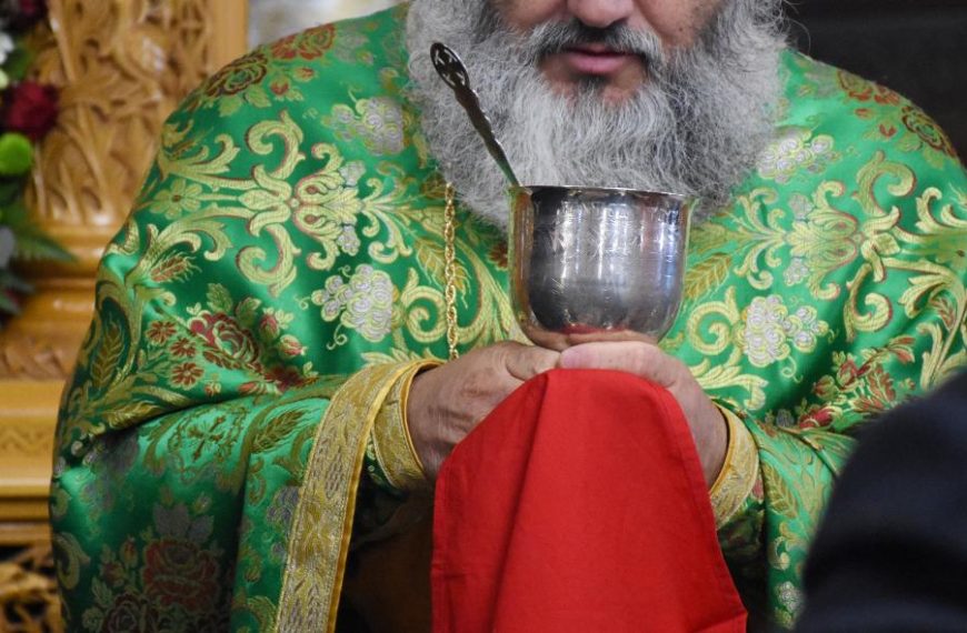 Αρχιεπίσκοπος Αμερικής: Αποχή από τη Θεία Λειτουργία λόγω κοροναϊού- Αμβρόσιος: Η Θεία&hellip;