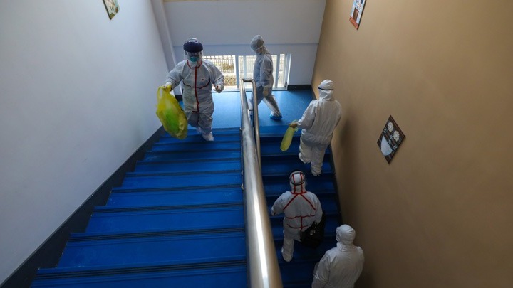 Κοροναϊός: Πάνω από 4.000 οι νεκροί παγκοσμίως