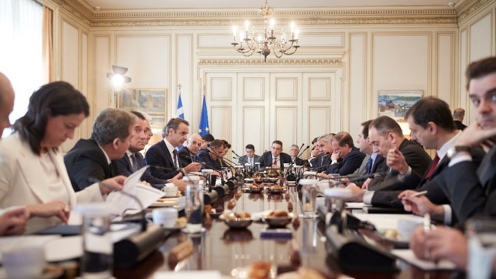 Συνεδριάζει το υπ. συμβούλιο για τα μέτρα αντιμετώπισης του κοροναϊού