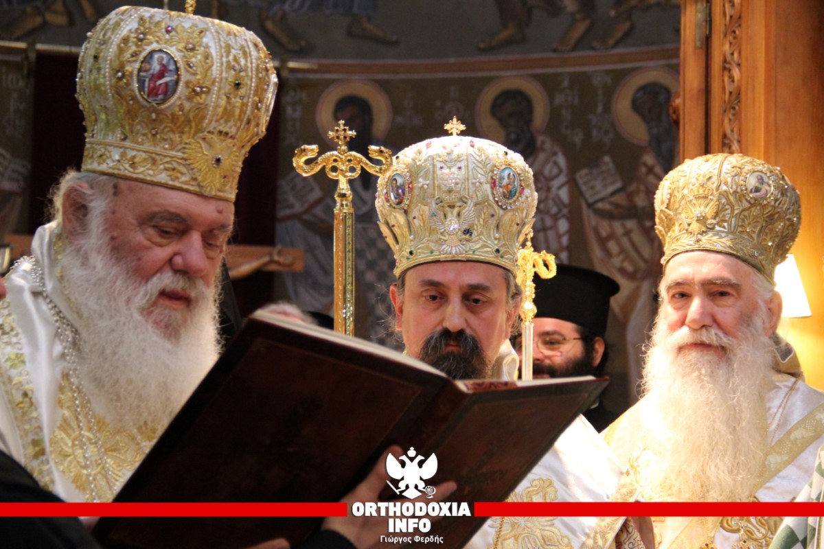 Κρίσιμη συνεδρίαση της Ιεράς Συνόδου για κλείσιμο των εκκλησιών