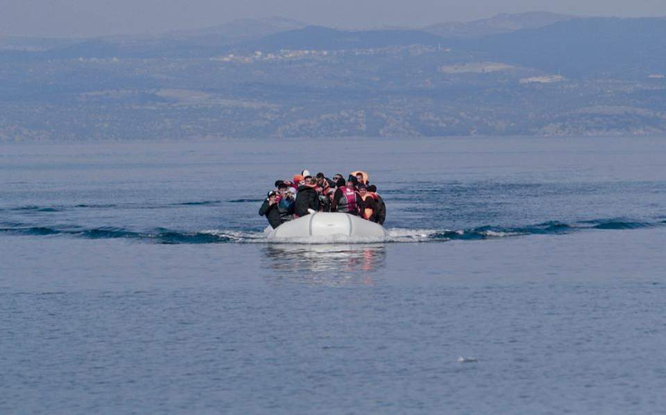 Καθημερινή: Μετανάστες με κοροναϊό προωθεί ο Ερντογάν στα νησιά