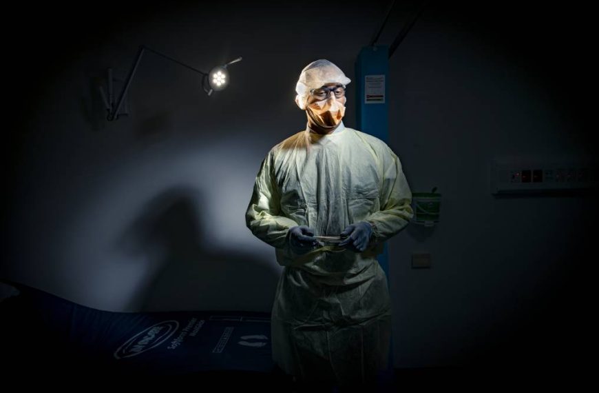 “Covid Act” και ο “άλλος πόλεμος” για τη Δημοκρατία