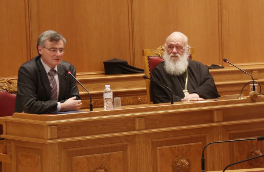 Φοβάται κύμα ανυπακοής ιεραρχών ενόψει Πάσχα το Μαξίμου- “Βόμβα” η επιστολή του&hellip;