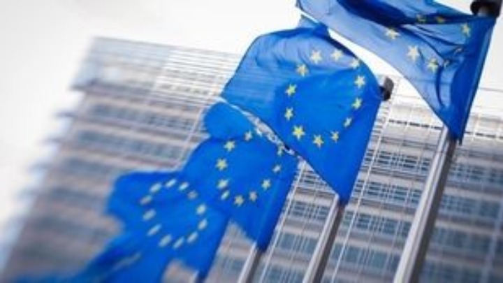 Η Κομισιόν ενέκρινε το ελληνικό σχέδιο για την επιστρεπτέα προκαταβολή ύψους 1 δισ.