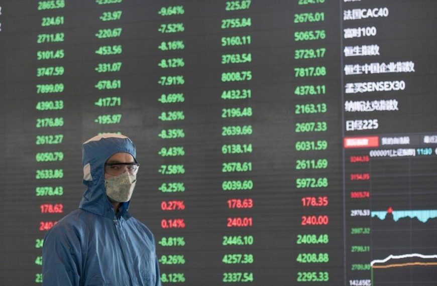 Handelsblatt: Έως και 10 δισ. οι απώλειες για την Ελλάδα από την κρίση- Ύφεση από 5-15%