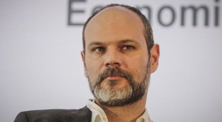 Δίκαιη κατανομή των βαρών του χρέους ζητεί το Γραφείο Προϋπολογισμού