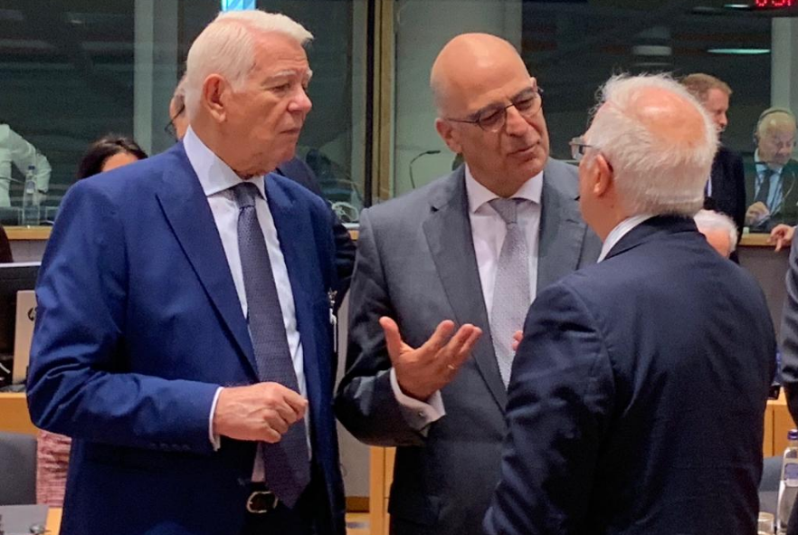 Η τουρκική επιθετικότητα στο επίκεντρο των επαφών Δένδια στο Παρίσι και το Συμβούλιο Εξωτερικών…