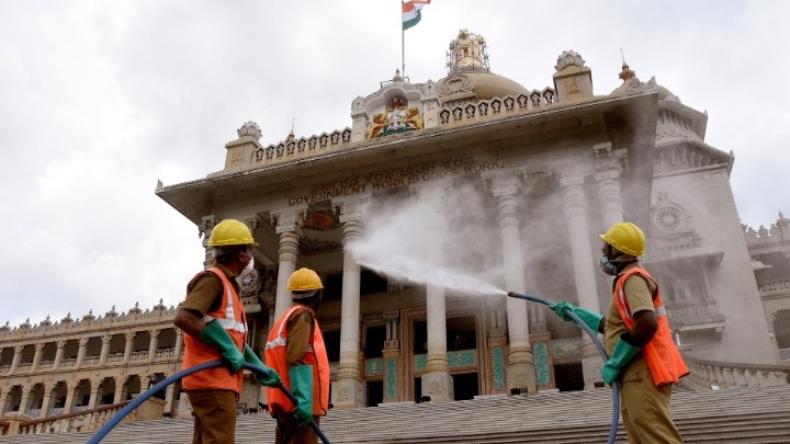 Ινδία: Ρεκόρ 57.118 νέων κρουσμάτων το τελευταίο 24ωρο