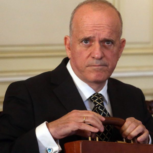 Λούλης αλά Διαματάρης – Δεν διαθέτει αναγνωρισμένο πτυχίο – ΣΥΡΙΖΑ:&hellip;