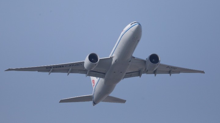 Ξεκίνησε η τουριστική περίοδος με την πρώτη πτήση της TUI στην Κω