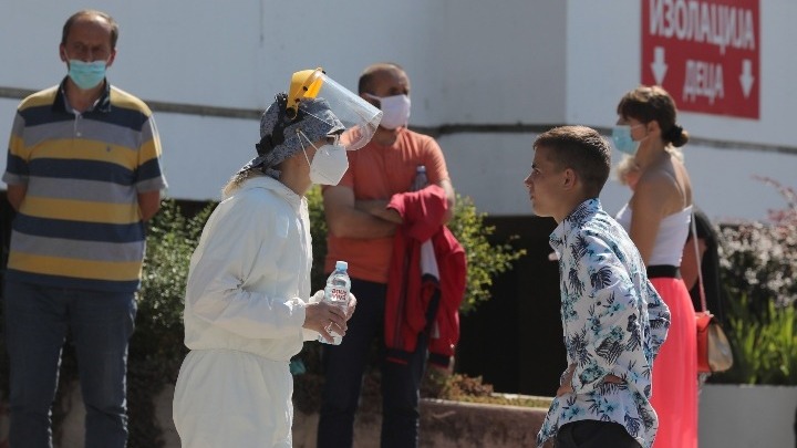 Πανδημία: Περισσότερα από 16 εκατομμύρια κρούσματα παγκοσμίως