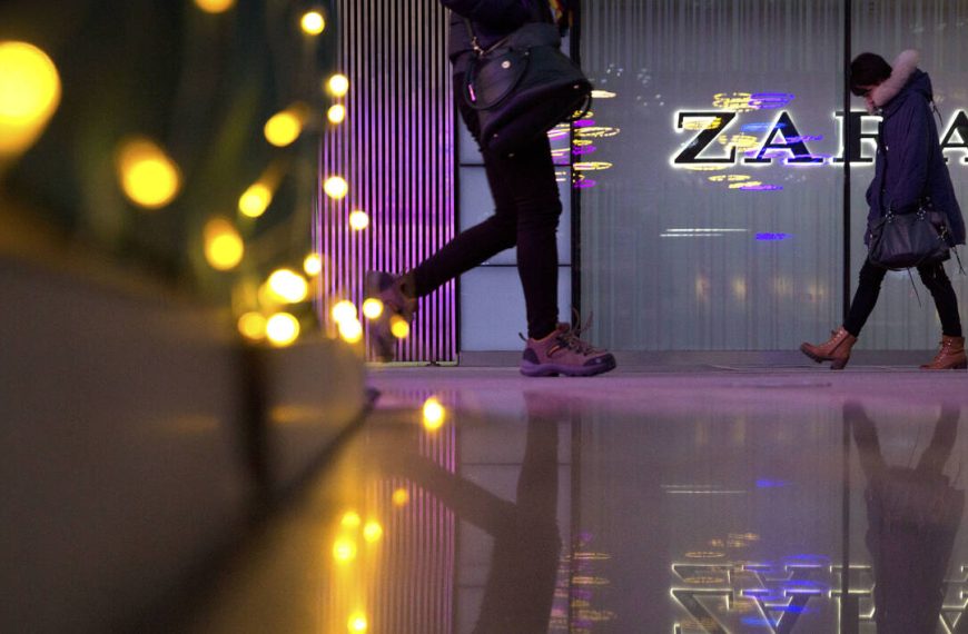 Κλείνουν 1.200 καταστήματα Zara σε όλον τον κόσμο