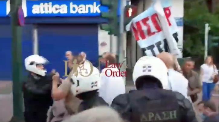 Συνέντευξη τύπου δικηγόρων συλληφθέντων: Η εικόνα της ΕΛΑΣ είναι άθλια – Yπόθεση όλων ένα κίνημα ενάντια στην αστυνομική βία