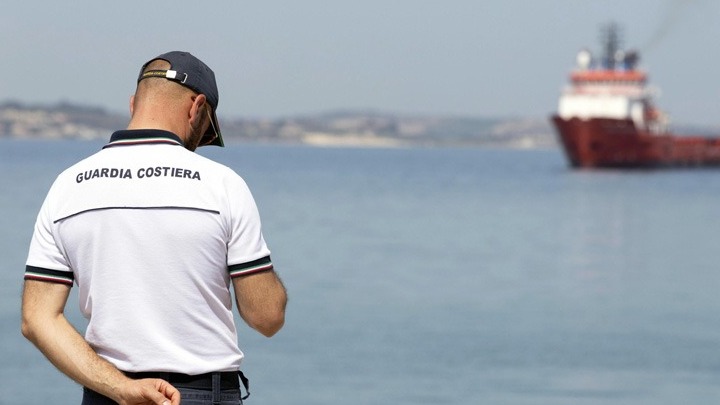 Ιταλία: Εξαιρετικά μεγάλη ροή μεταναστών λόγω κοροναϊού – Κατά χιλιάδες στη Λαμπεντούζα